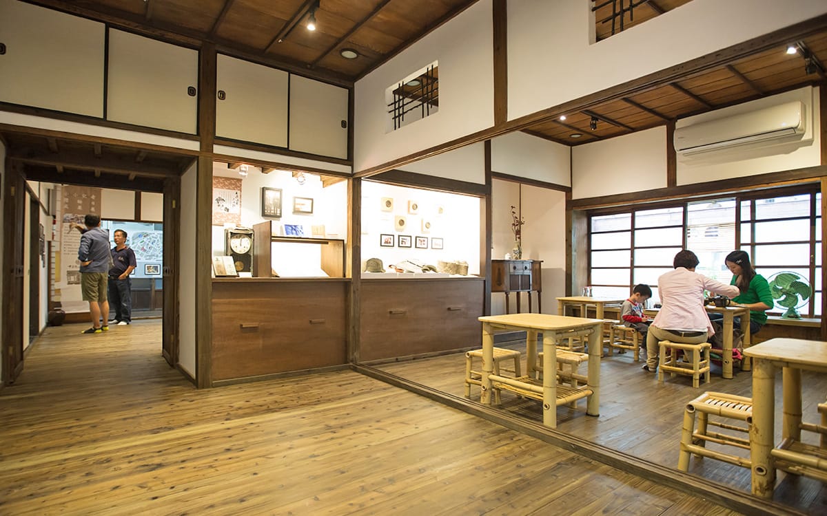 Zhongping Road Story House